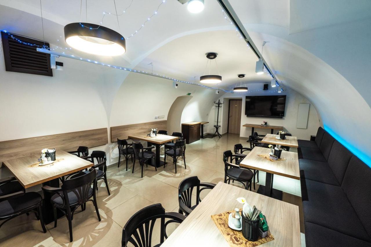 Hotel Třebovská restaurace Moravská Třebová Esterno foto