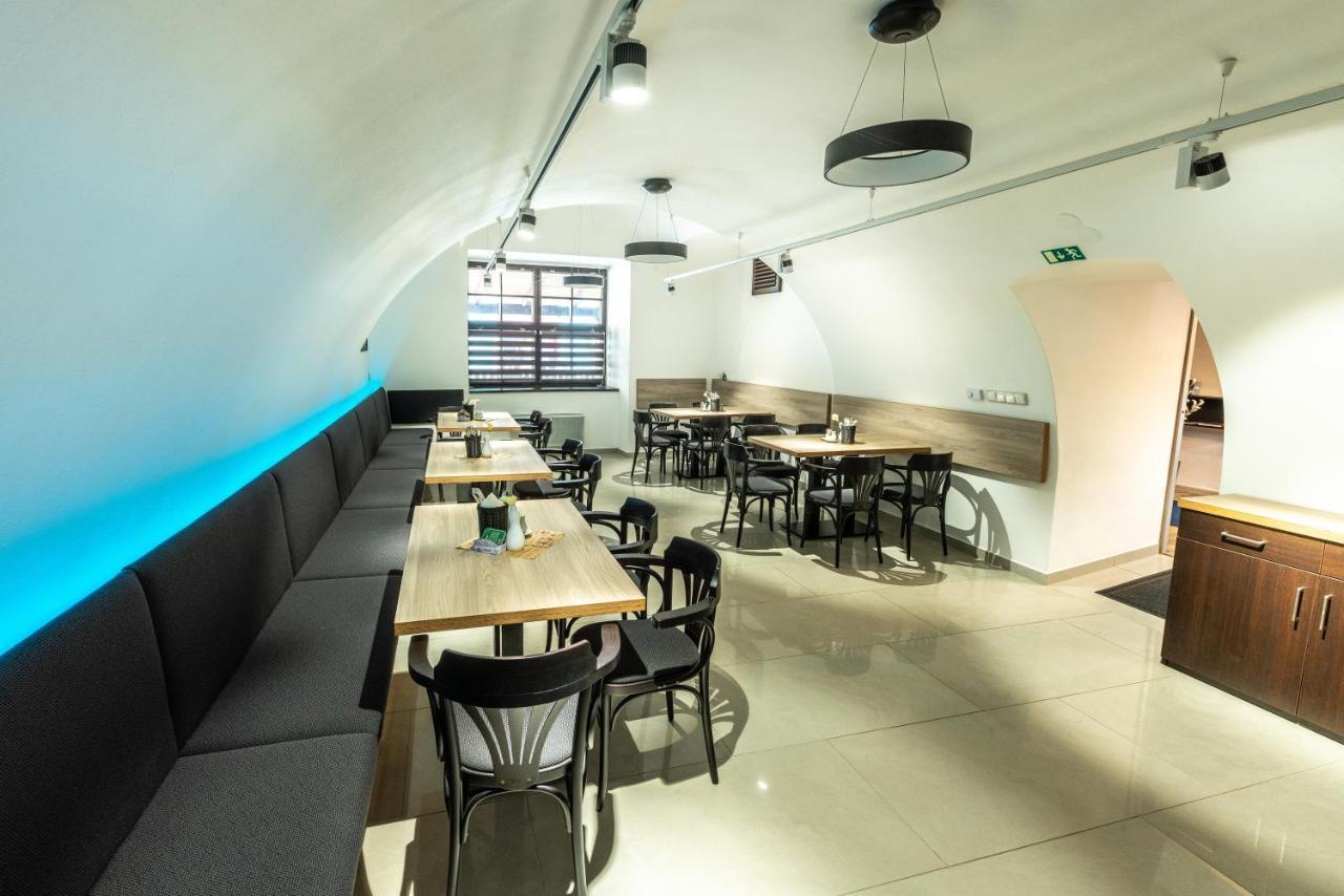 Hotel Třebovská restaurace Moravská Třebová Esterno foto