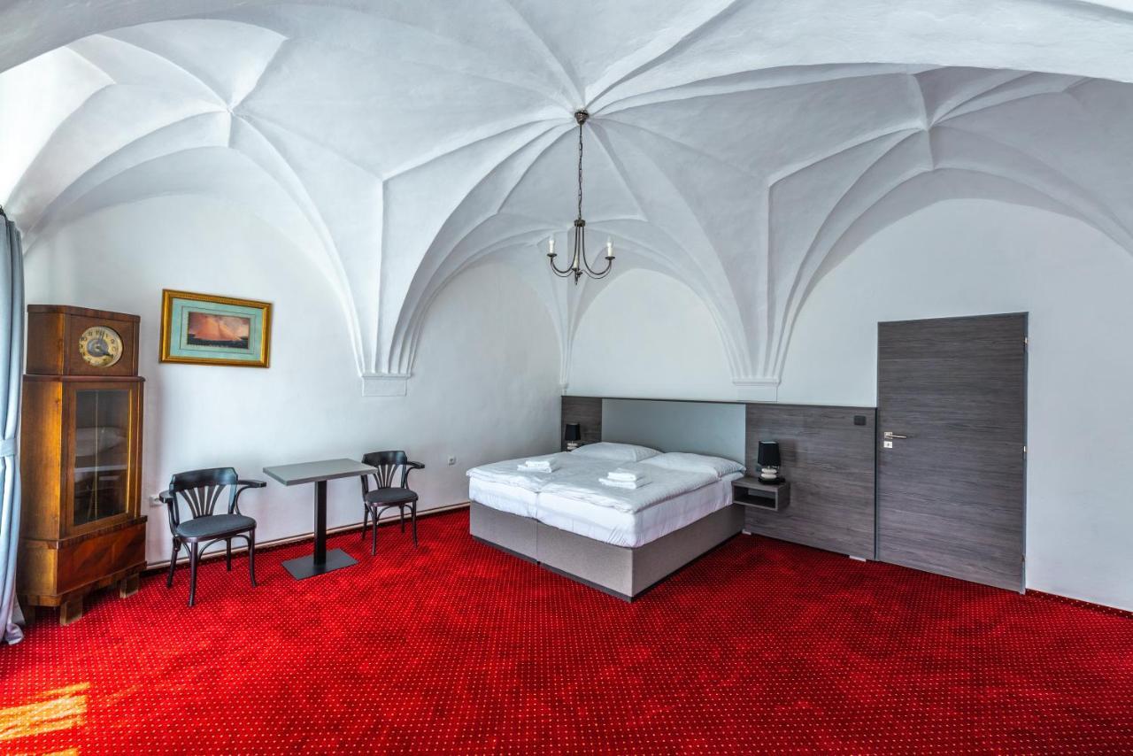 Hotel Třebovská restaurace Moravská Třebová Esterno foto