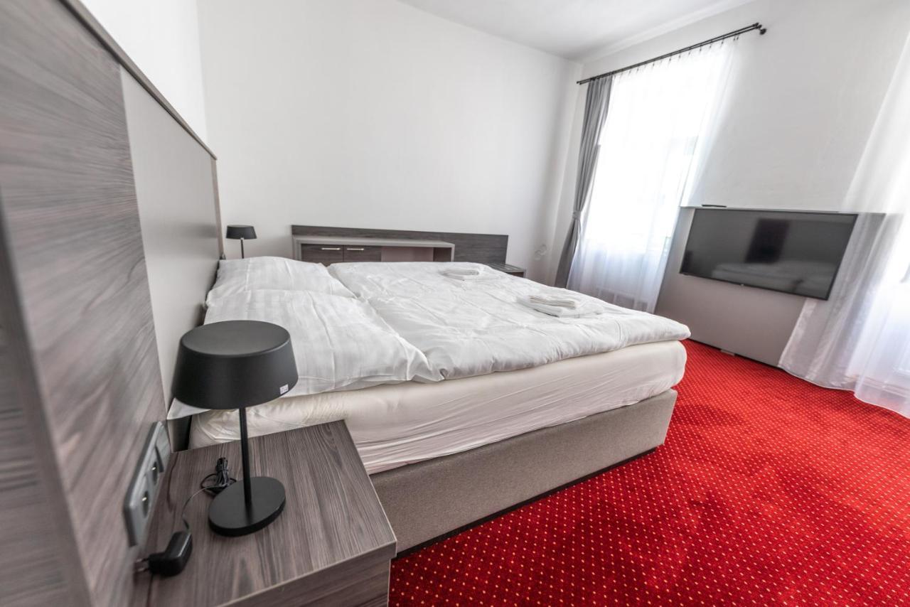 Hotel Třebovská restaurace Moravská Třebová Esterno foto