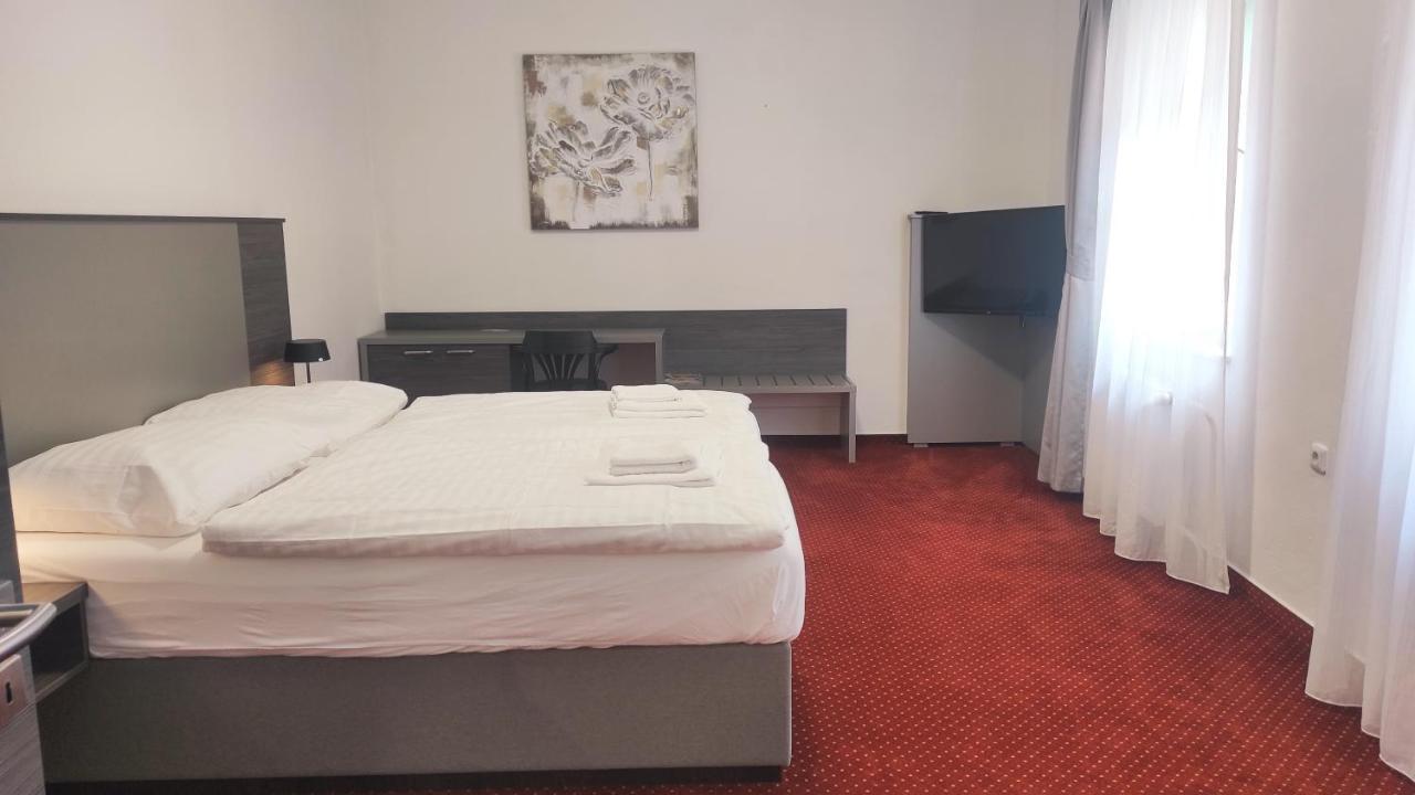 Hotel Třebovská restaurace Moravská Třebová Esterno foto